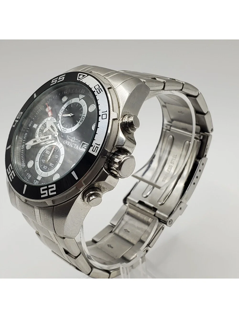 Invicta Chronograph 17012 Mens Watch 42mm Rotating Bezel New Battery